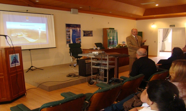 Reitor mostrou detalhes da planta do Projeto Oceanário e vídeo de apresentação
