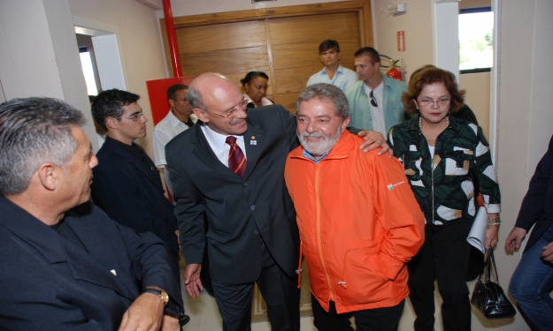 Em 2008, Lula inaugurou o Cidec-sul na FURG. Estava acompanhado de vários ministros, entre eles Dilma Rousseff, então na Casa Civil