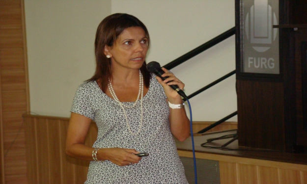 Professora Elenara Lemos Senna