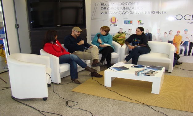 João Nery no FM Café