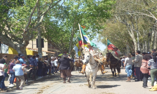 Desfile no balneário Cassino