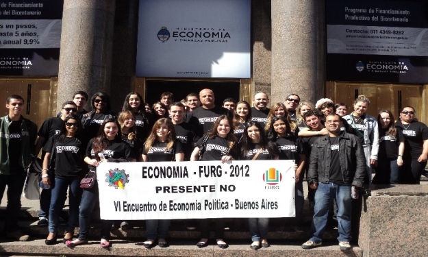 Professores e acadêmicos do Iceac em Buenos Aires