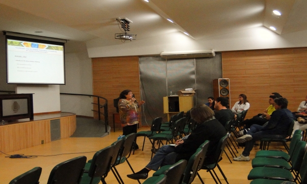 Palestra: Residência Multiprofissional nos Hus Federais do Brasil. Profa. Dra. Sônia Regina Pereira