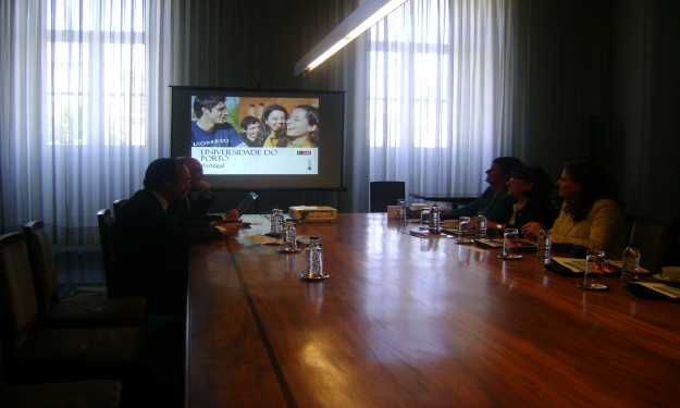 Reitora da FURG participa de reunião na Universidade do Porto