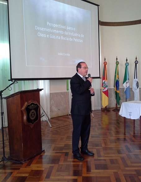 Palestra do diretor da Spectrum João Carlos Correa durante o evento