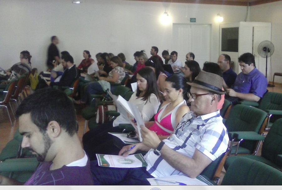 Docentes e técnicos participam de seminário para planejamento de ações